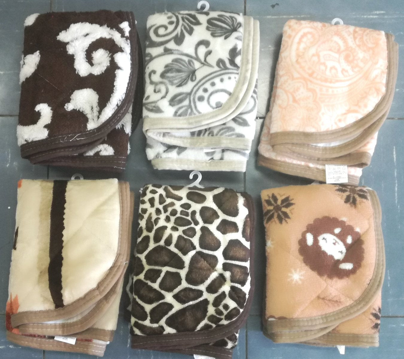 枕パッド 冬用 43×63cm 幾何学柄 紫 起毛マイクロファイバー