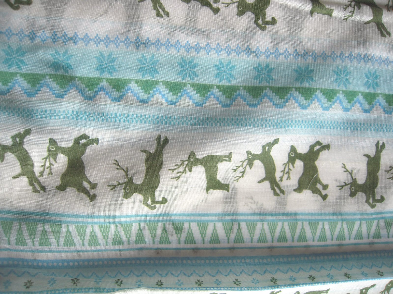 北欧トナカイ柄長座布団カバー 60×110cm(ブルー)T/C生地ファスナー付き